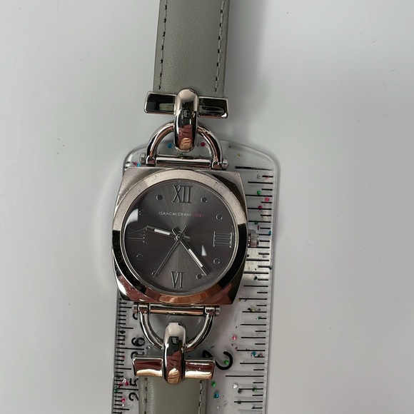 Isaac Mizrahi Watch Stainless Steel Case Horse Bit Style Grey Strap Watch - Picture 10 of 11